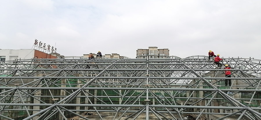 安慶市十四中學遷址新建工程風雨操場鋼結(jié)構(gòu)工程