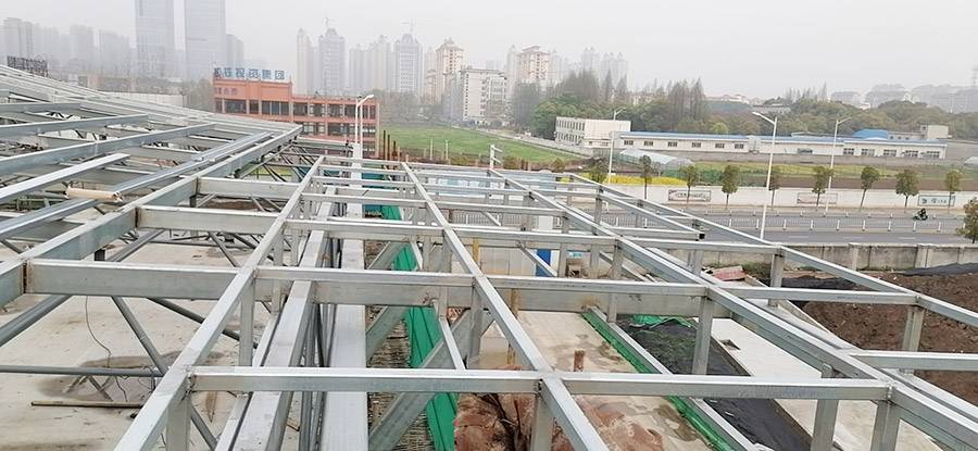 安慶市十四中學遷址新建工程風雨操場鋼結(jié)構(gòu)工程